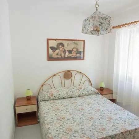 Holiday home Pleasing In With Sea-view
